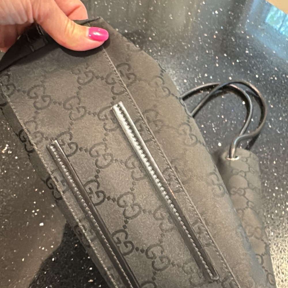 Like new Gucci Black GG Monogram medium  Tote
Like new condition - Picture 13 of 16